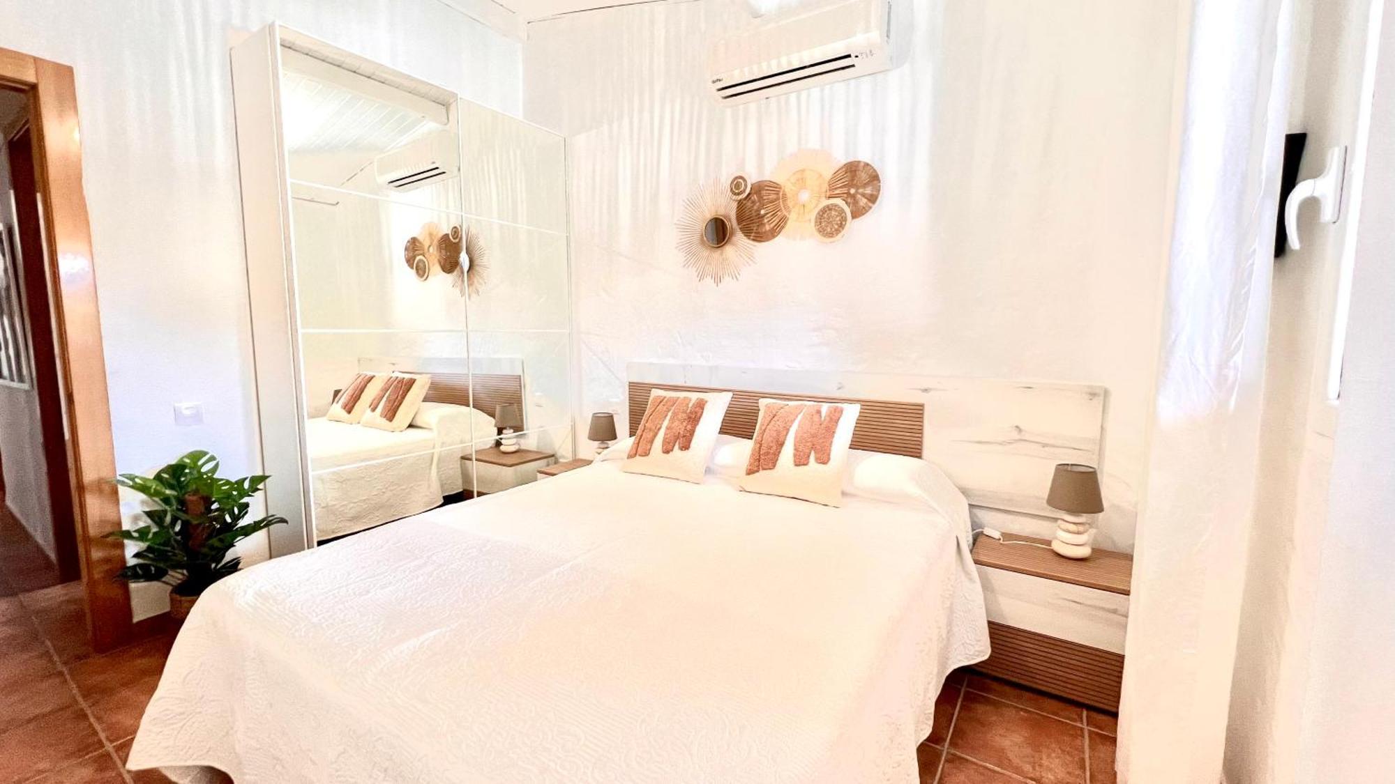 Oasis Beach Holiday Home With Jacuzzi بلايا ديل إنغلز المظهر الخارجي الصورة