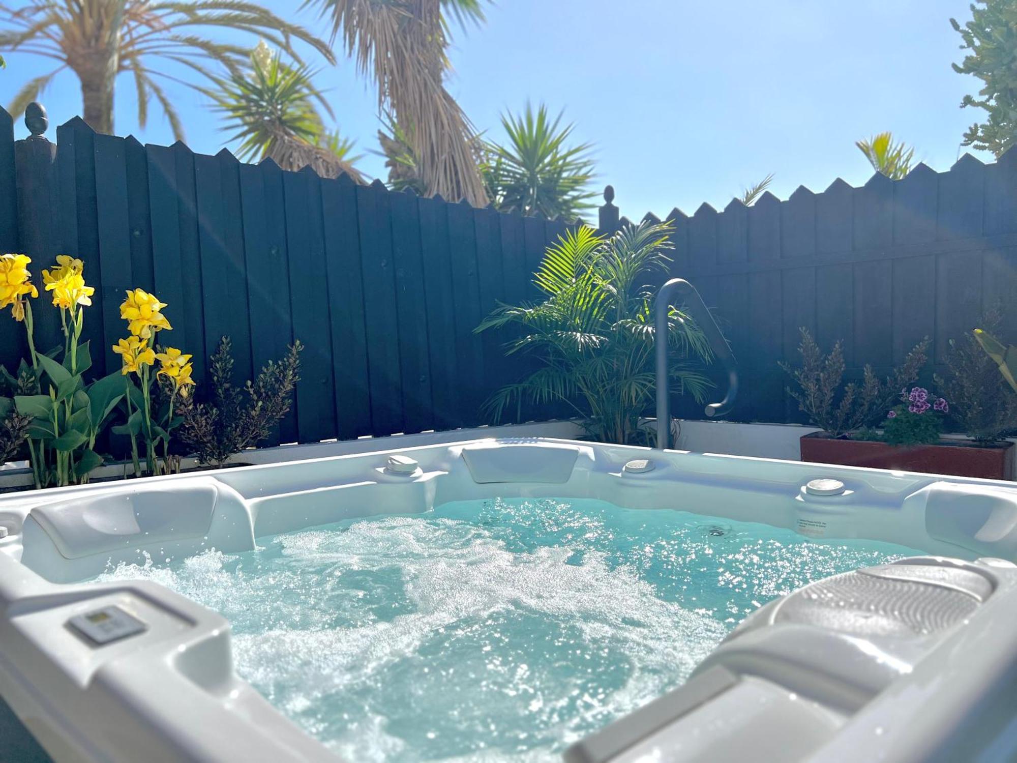 Oasis Beach Holiday Home With Jacuzzi بلايا ديل إنغلز المظهر الخارجي الصورة