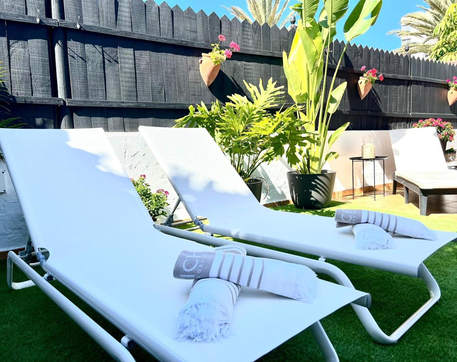 Oasis Beach Holiday Home With Jacuzzi بلايا ديل إنغلز المظهر الخارجي الصورة