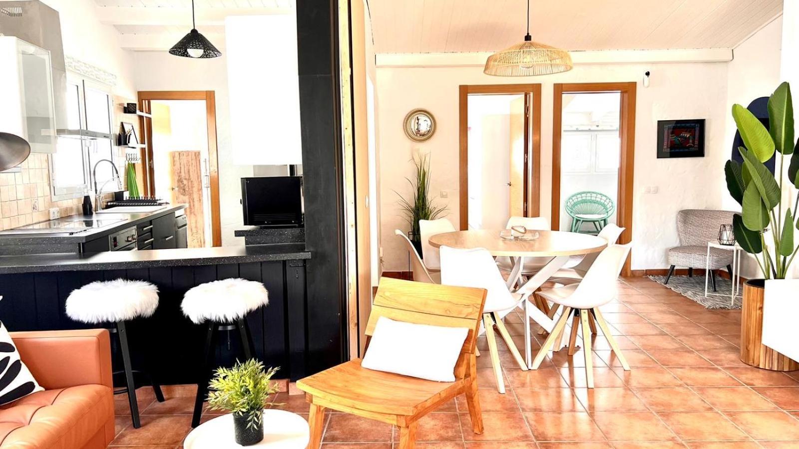 Oasis Beach Holiday Home With Jacuzzi بلايا ديل إنغلز المظهر الخارجي الصورة